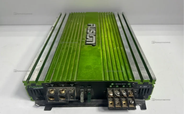 Усилитель  Fusion FE-504