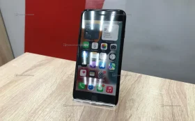 Apple iPhone 7 2/32 ГБ