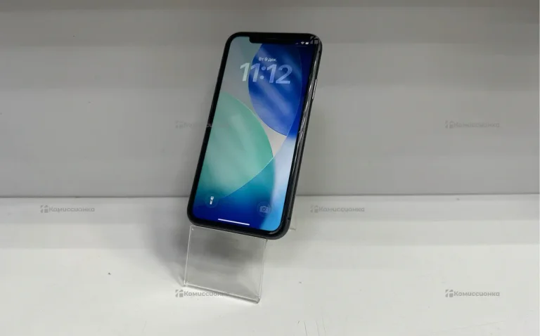 Apple iPhone 11 4/128 ГБ