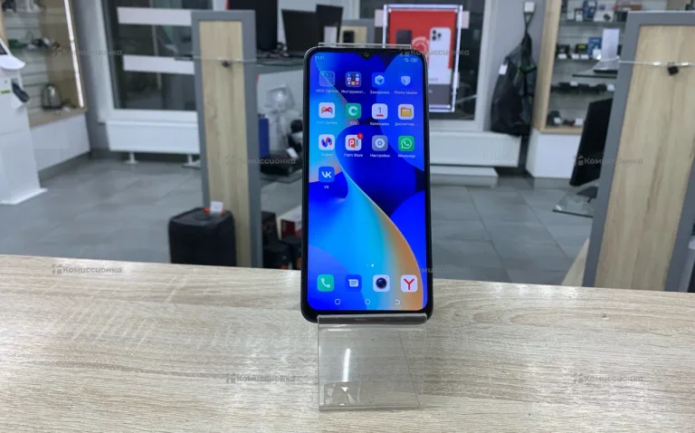 Tecno Spark 10C 4/64 ГБ