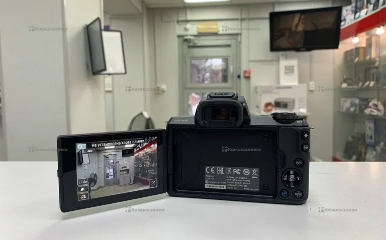 Фотоаппарат  Canon EOS M50
