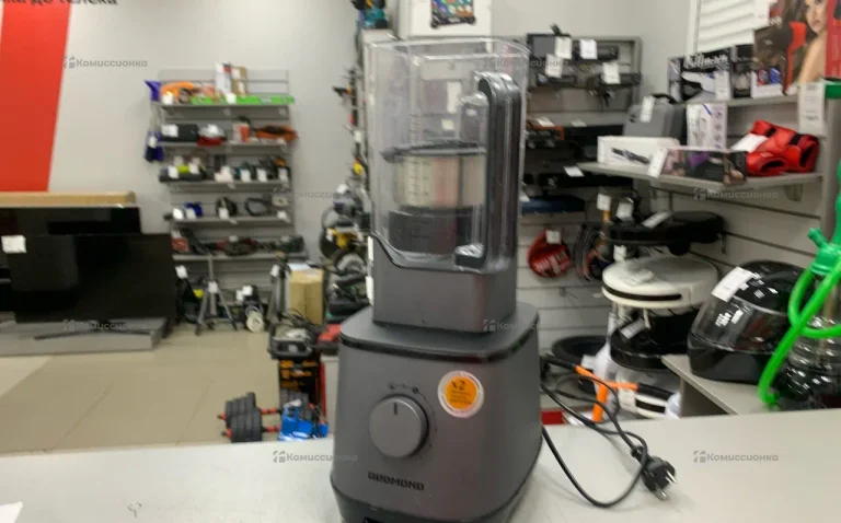 Блендер Redmond BS415