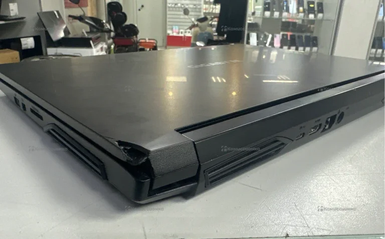 Ноутбук  Gigabyte  G5KD