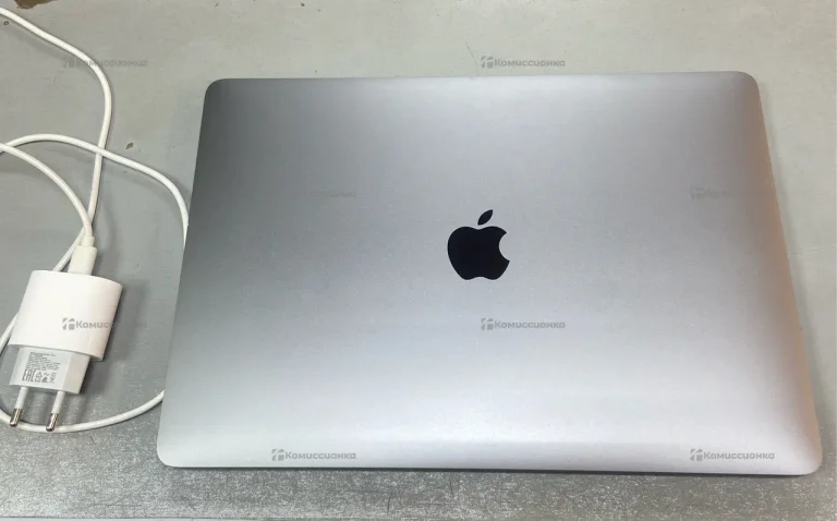 Ноутбук MacBook Air m1 2020