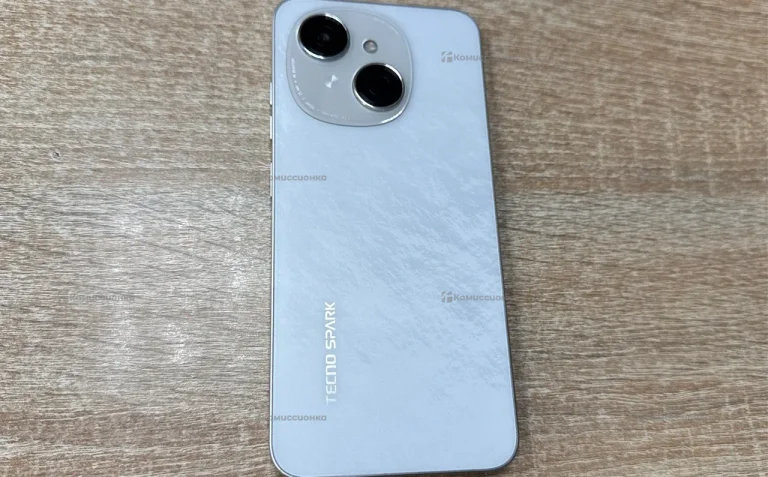Tecno Spark Go 1 3/64 ГБ
