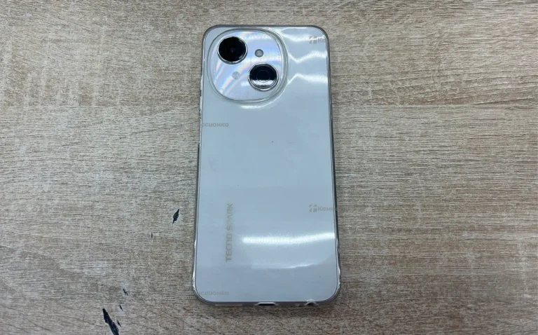 Tecno Spark Go 1 3/64 ГБ