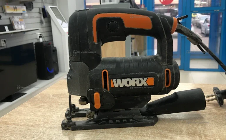 Лобзик Worx WT463