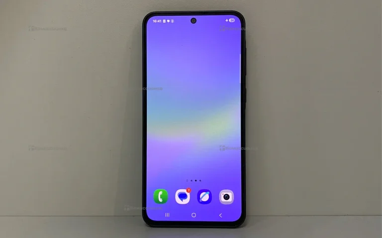 Samsung Galaxy A56 8/128 ГБ