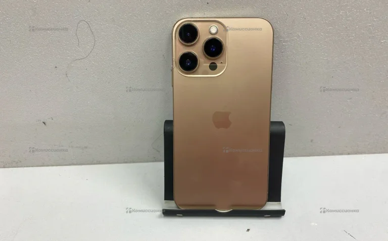 Apple IPhone XR 128gb в корпусе 16 Pro