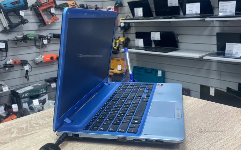 Ноутбук  Samsung 355V