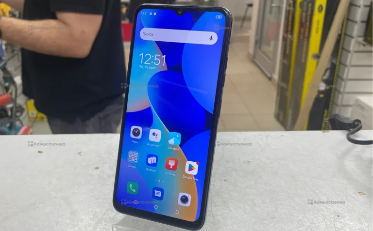 Tecno Spark 10C 4/64 ГБ