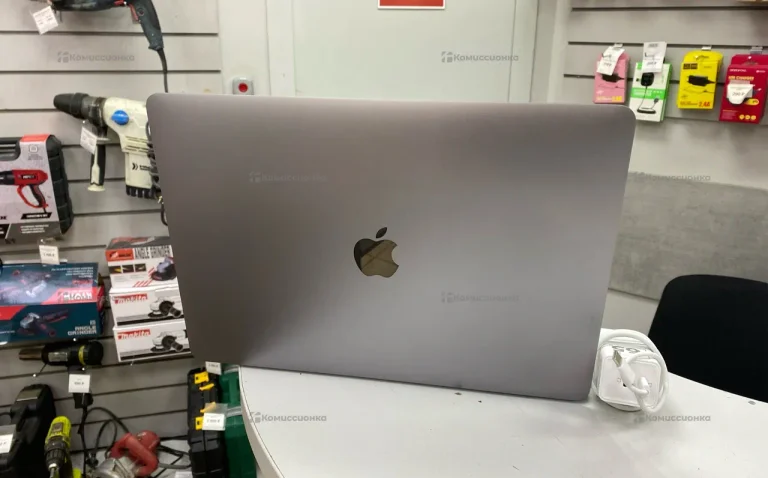 Ноутбук  MacBook Pro 2017