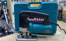Лобзик Makita сетевой 4304Z