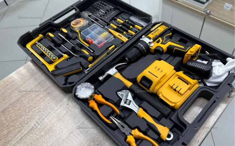 набор ручного инструмента DeWalt (Реп)