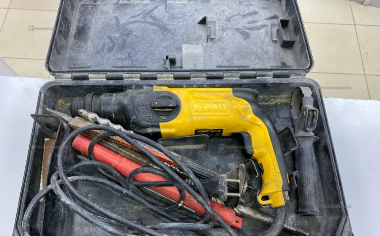 Перфоратор dewalt D25103K