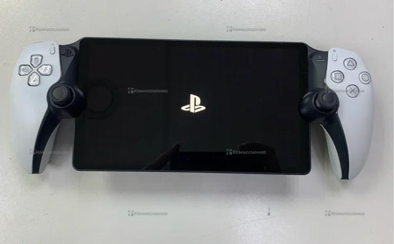 Sony Портативное игровое устройство playstation po