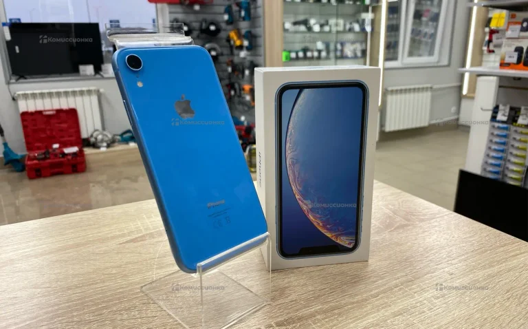 Apple iPhone XR 3/64 ГБ