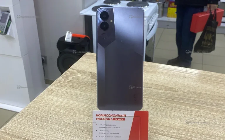 Tecno Pova 4 8/128 ГБ