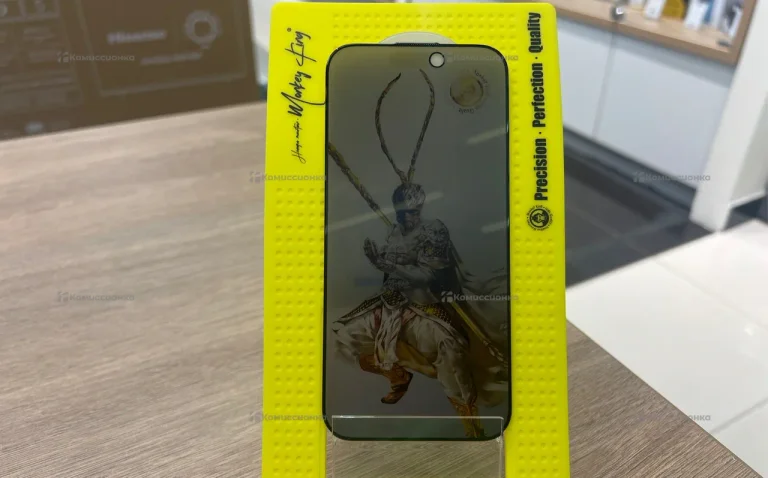 Защитное стекло Monkey King 9H PRIVACY для Iphone 15 PRO (Z)