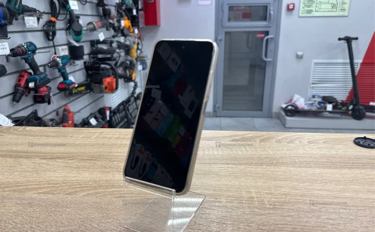 Tecno Spark 30C 6/128 ГБ