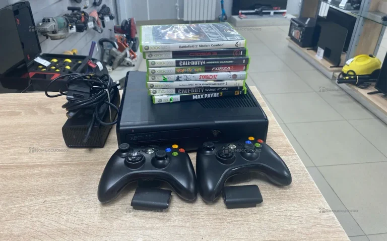 Приставка Xbox 360 4гб + Игры