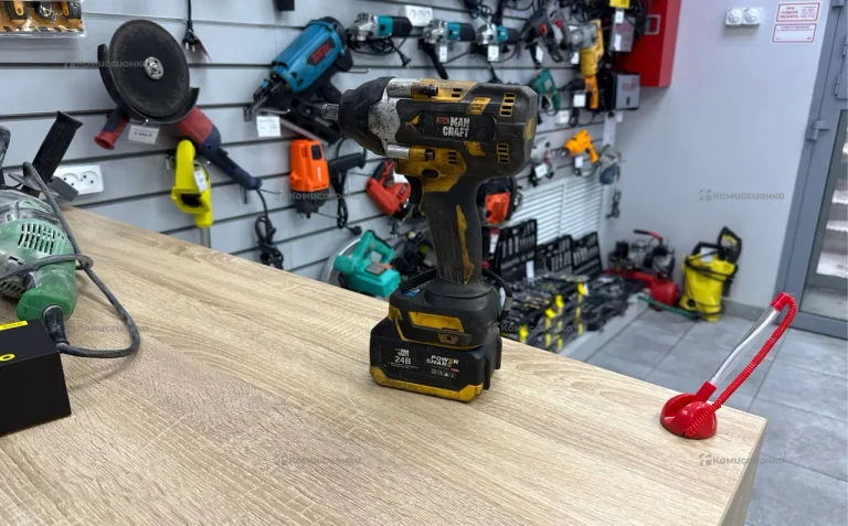 Гайковерт аккумуляторный MANCRAFT BM900