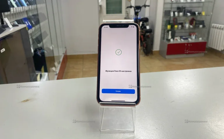 Apple iPhone XR 3/128 ГБ