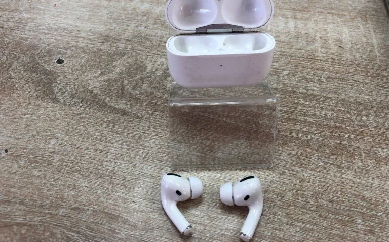 Наушники  AirPods Pro
