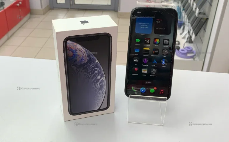 Apple iPhone XR 3/64 ГБ