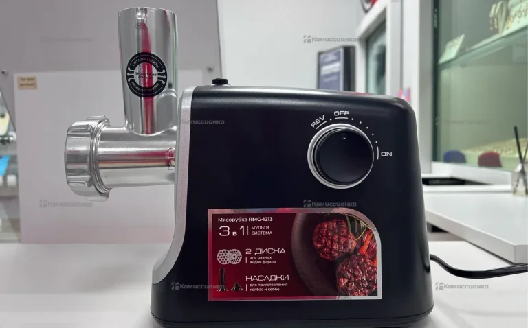 Мясорубка Red Solution RMG-1213