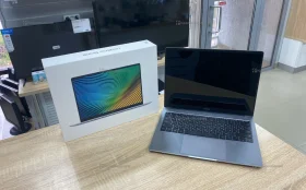 Ноутбук  Realme laptop RMNB1002