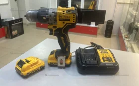 Аккумуляторная ударная дрель-шуруповерт DeWALT DCD
