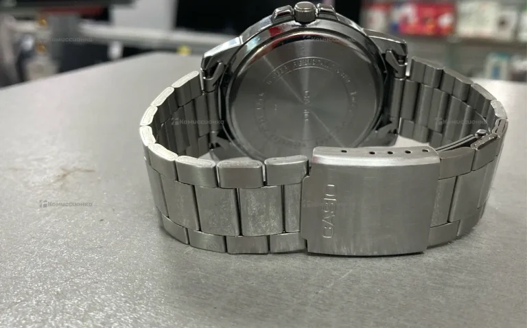 Часы  Casio MTP-VD01