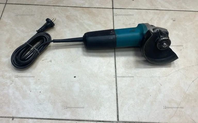 Ушм Makita M125
