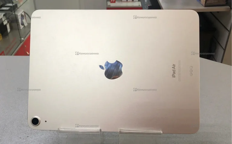 Планшет Apple iPad Air 64ГБ 5 gen WiFi