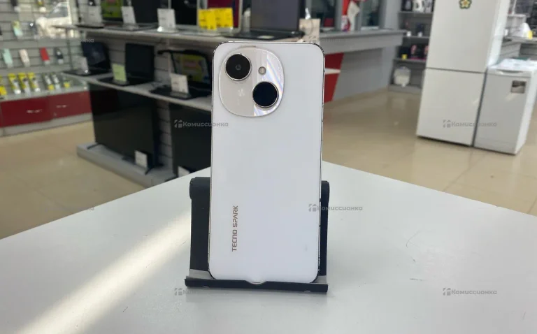 Tecno Spark Go 1 3/64 ГБ