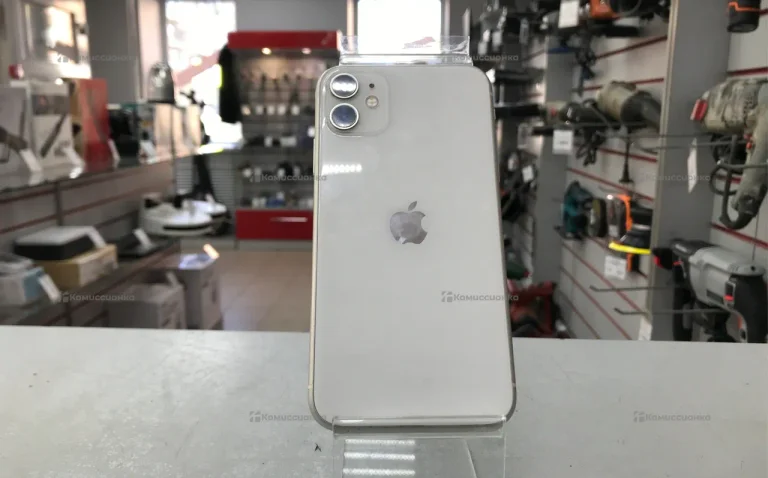 Apple Iphone 11 64 ГБ