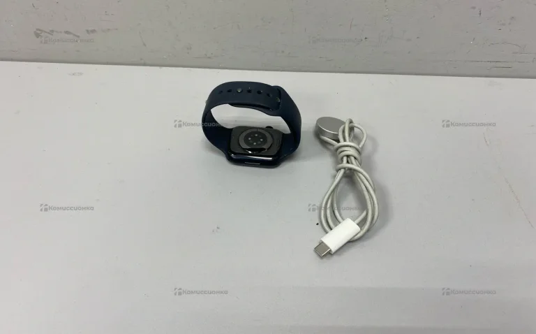 Часы  Apple Watch 8 45mm