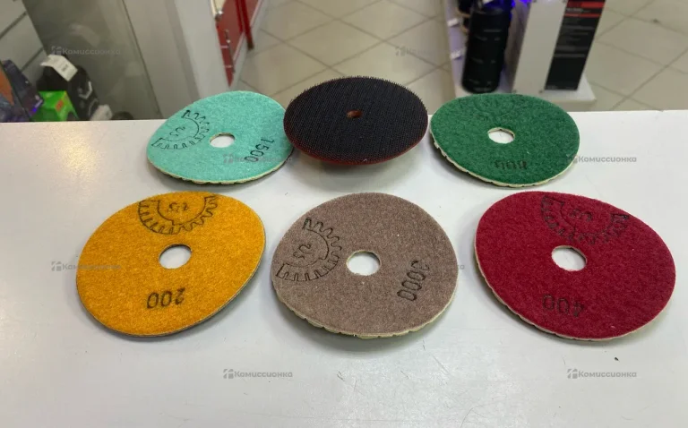 Набор шлифовальных кгоугов по камню с насадкой
