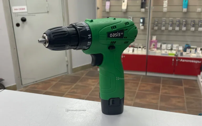 Шуруповерт аккумуляторный Oasis AS-12V
