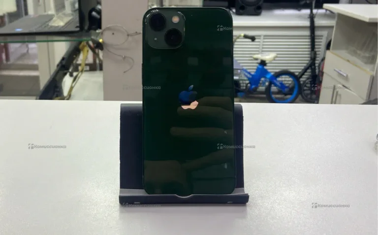 Apple iPhone 13 128GB