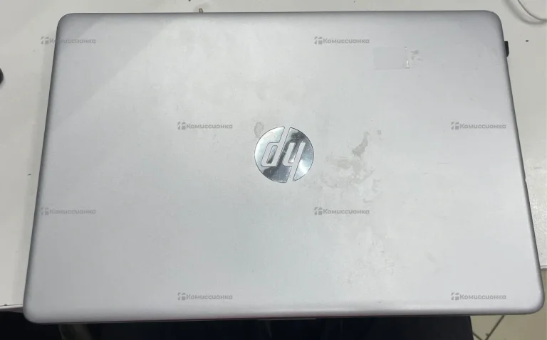 Ноутбук  hp 250g8