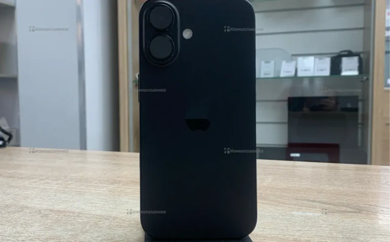 Apple iPhone 16 8/128 ГБ