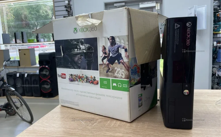 Приставка Xbox 360E