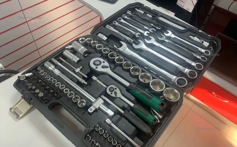 Набор инструментов Mega Циклон 82 pcs