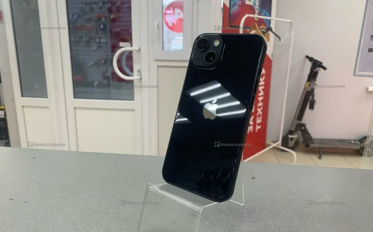 Apple iPhone 13 4/256 ГБ
