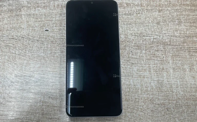 Infinix Smart 8 2/64 ГБ