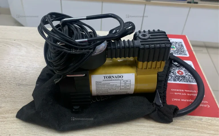 Автомобильный компрессор TORNADO