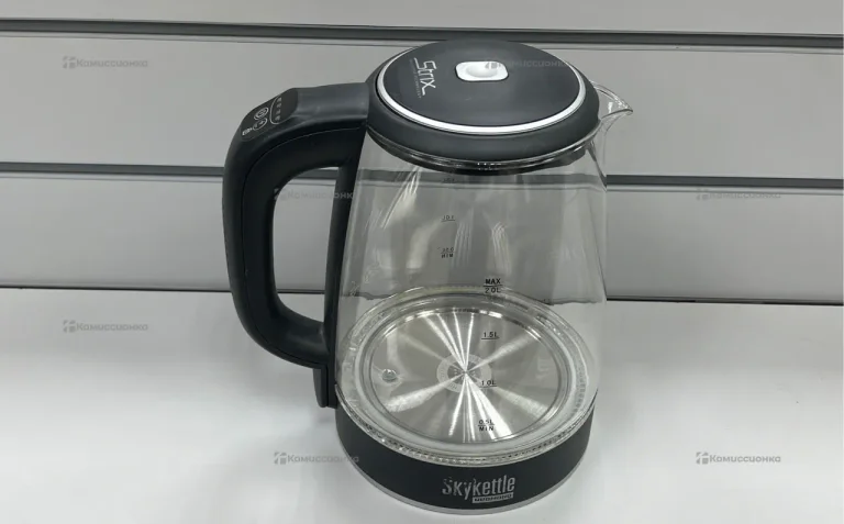 Чайник REDMOND RK-G200S