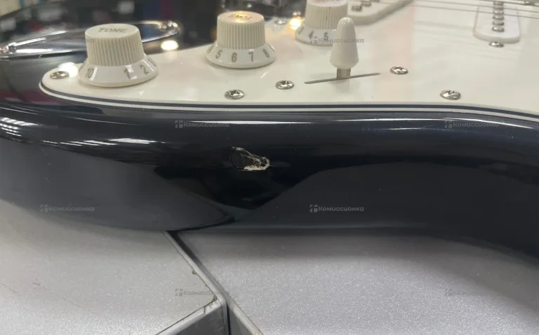 Электрогитара Fender Squier Stratocaster